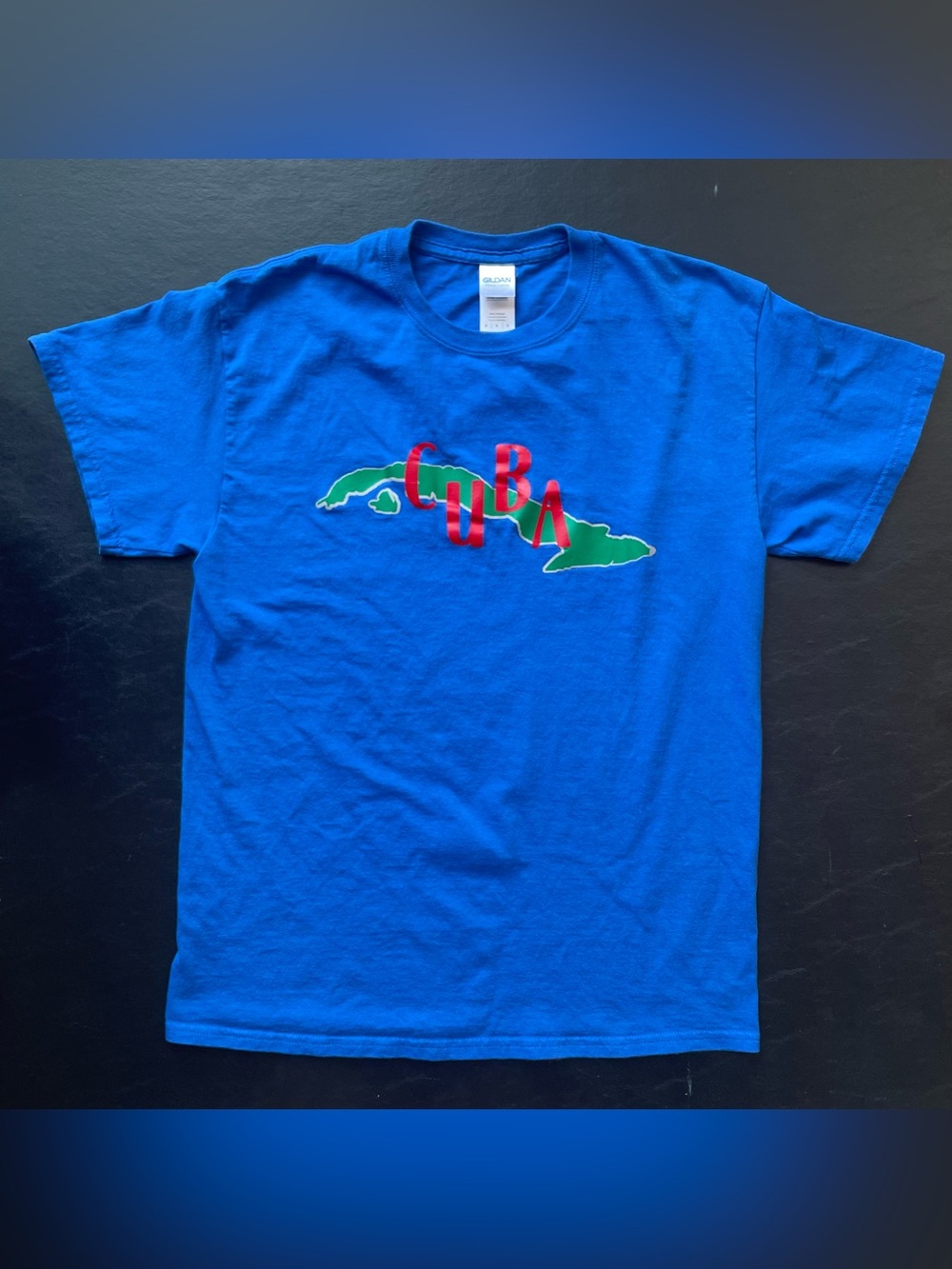 Blue T-shirt with Cuba island graphic